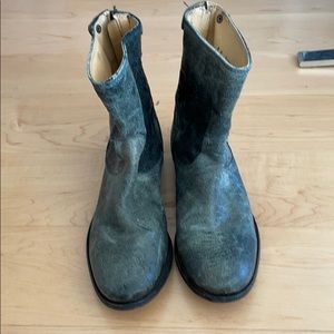RARE Frye boots!!